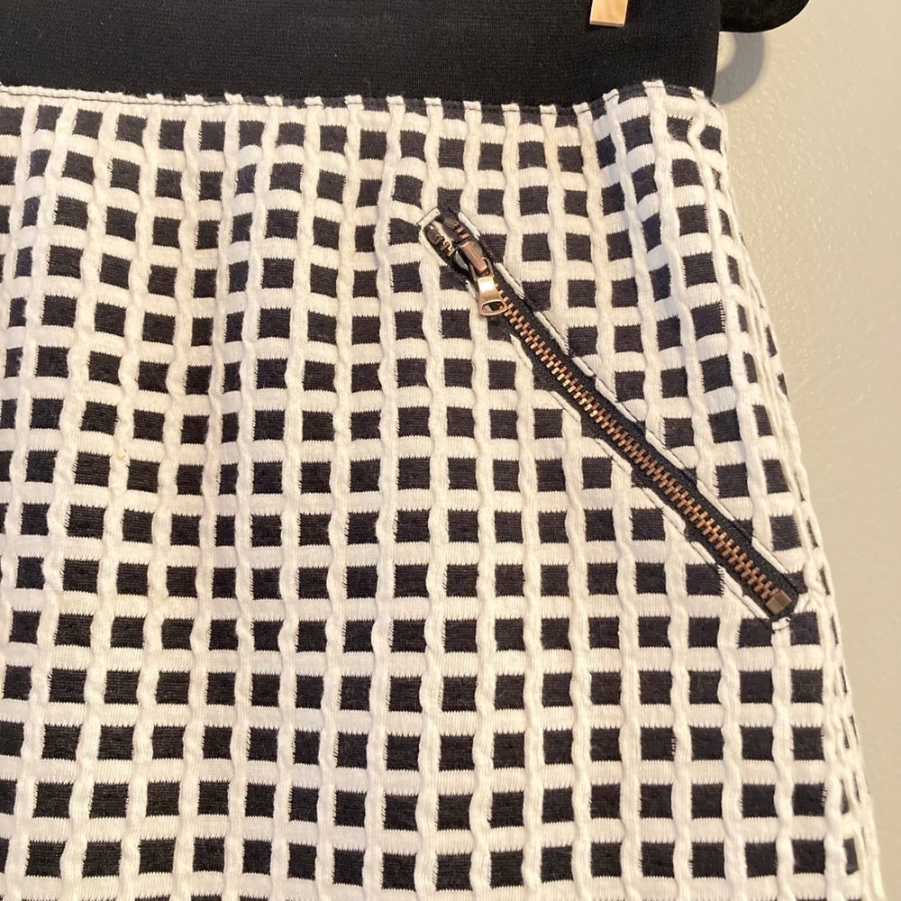 Lou & Grey S Skirt Black White Pockets Zippers. - Picture 2 of 5